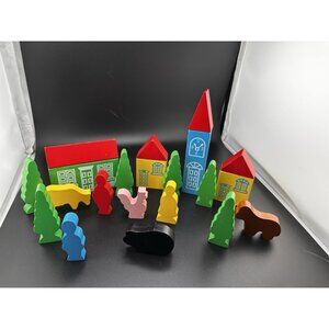 Thomas Train Tank Engine Wooden Signs Buildings People Animals Trees Lot of 18